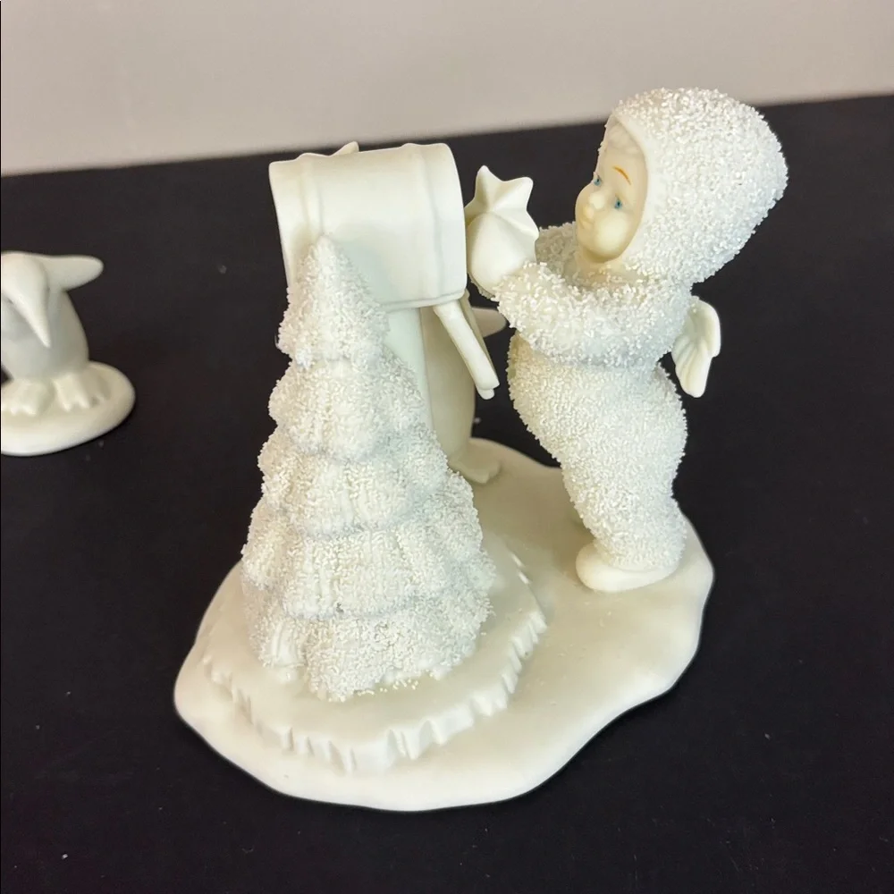 Vintage Snow-babies “You Didn’t  Forget Me” extra Penguin Holiday Figurines